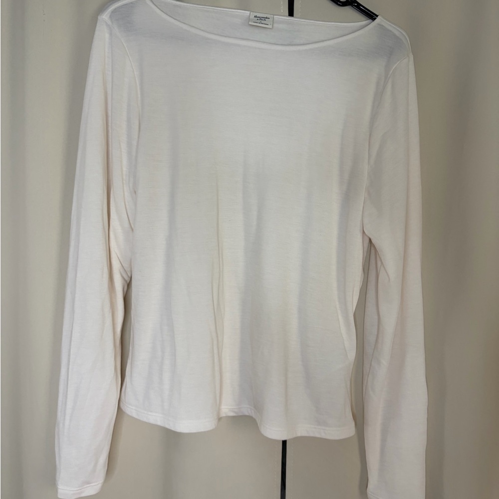 Abercrombie & Fitch white Long Sleeve Tee